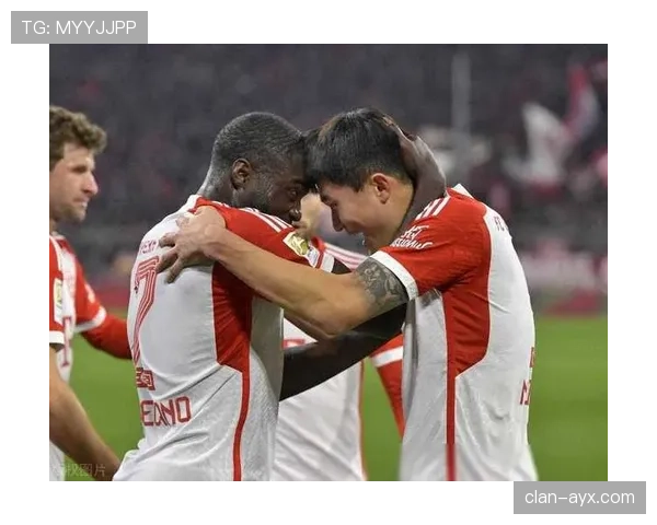 阿贾克斯防守焕然一新，新赛季表现备受期待