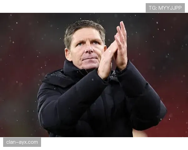 格拉斯纳获英超最佳教练提名，团队表现亮眼迎新挑战